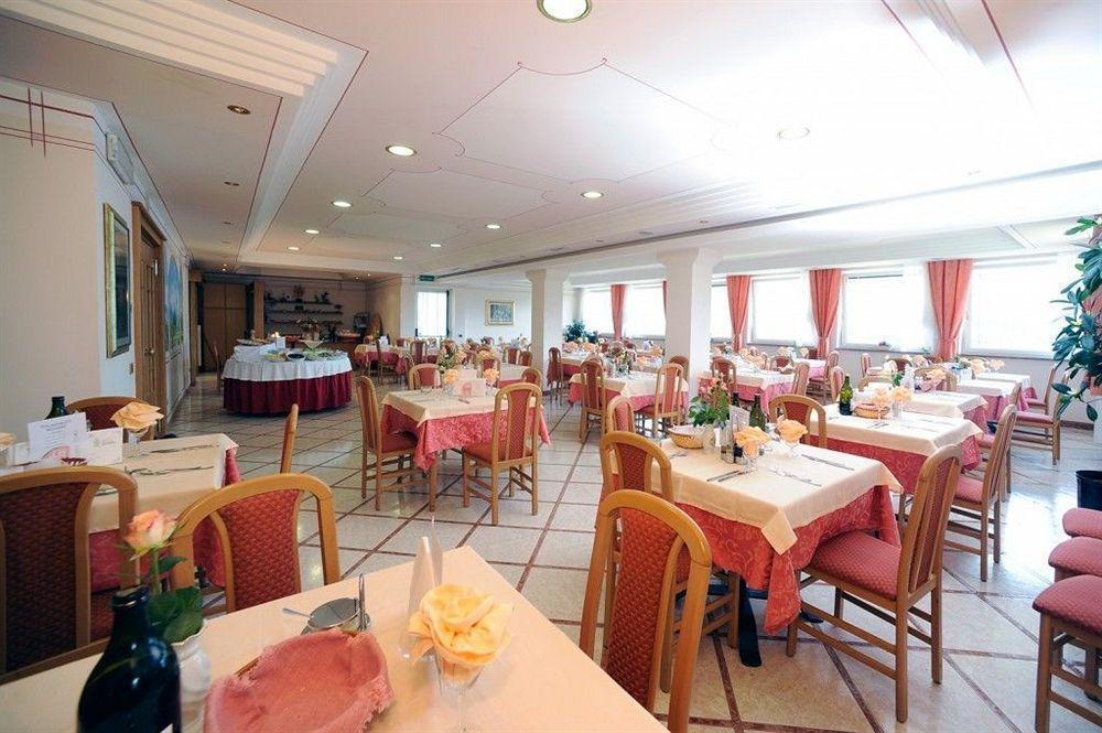 Hotel Belvedere Wellness & Family Baselga di Pinè Exterior foto